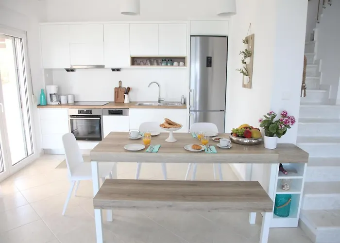 Villa Sea Lounge By Luxlikehome