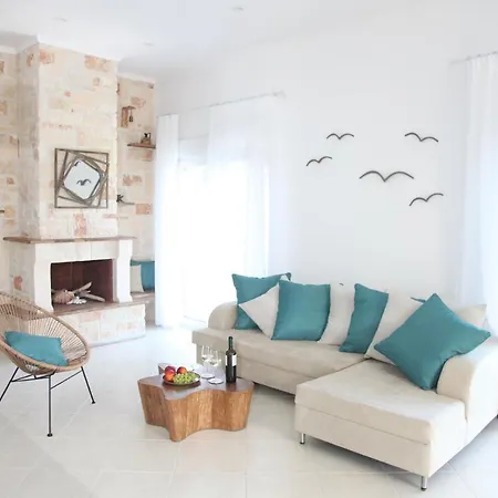 Sea Lounge By Luxlikehome Paliouri