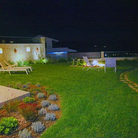 Sea Lounge By Luxlikehome * Paliouri