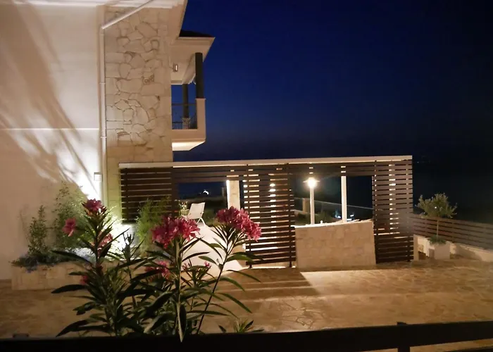 Sea Lounge By Luxlikehome Villa *